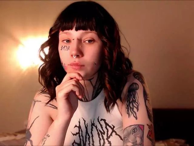 tradishka on BongaCams