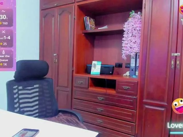 ValkiriaContee on BongaCams