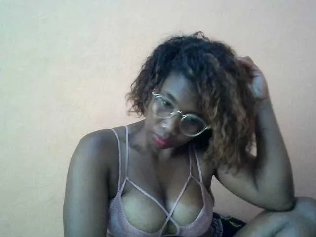 vanesslove on BongaCams