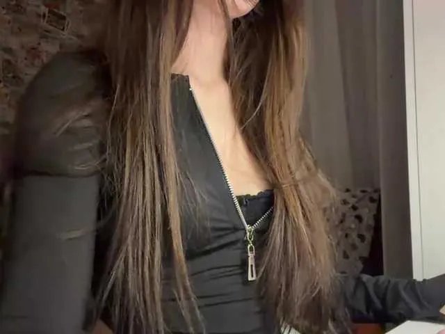 VernieWhitcher on BongaCams