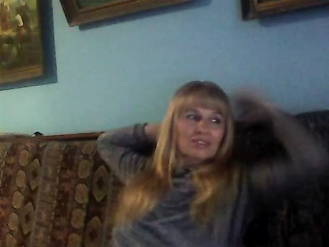 victoria71 on BongaCams