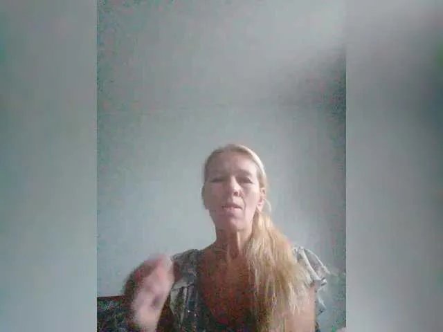 victoria71 on BongaCams