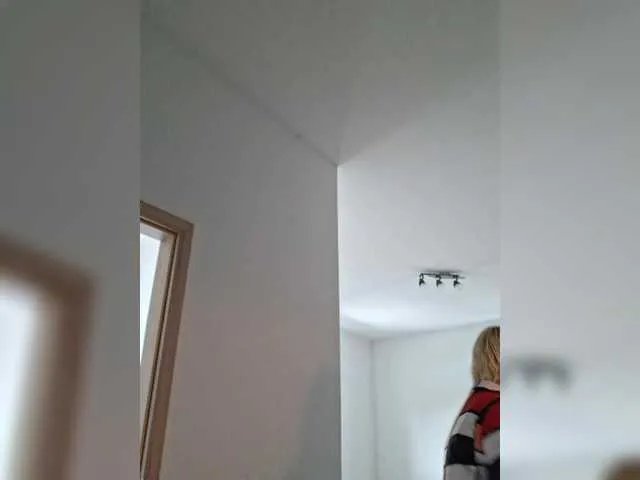 Vika211 on BongaCams