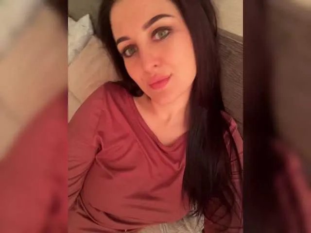 Viksi66 on BongaCams