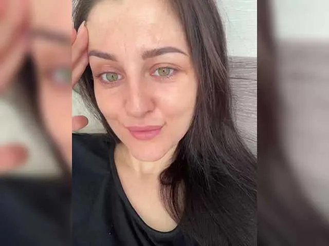 Viksi66 on BongaCams