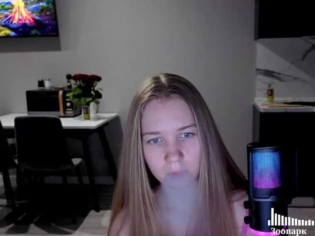 Vita-min-4ik on BongaCams