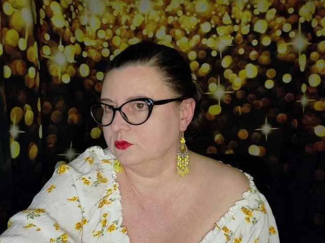 Yanikkka on BongaCams