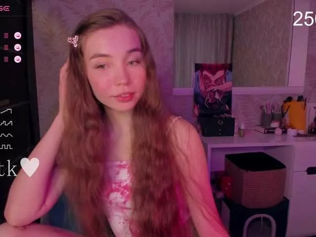 YonaBones on BongaCams