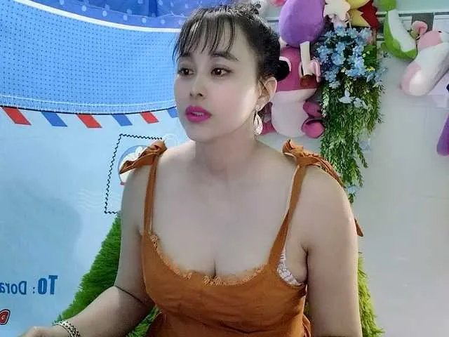 Youngsee69 on BongaCams