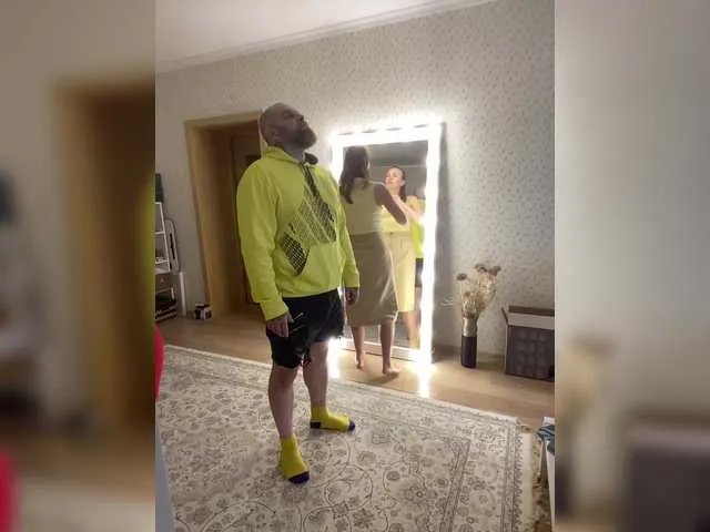 Freechat YuGoVi on BongaCams