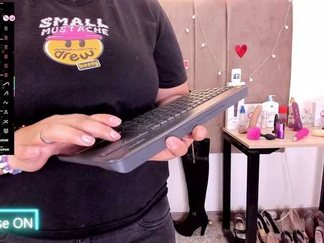 Zalymature on BongaCams