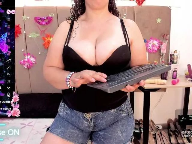 Zalymature on BongaCams