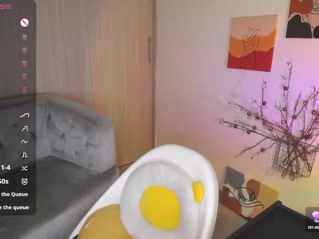 Zoebolton1 on BongaCams