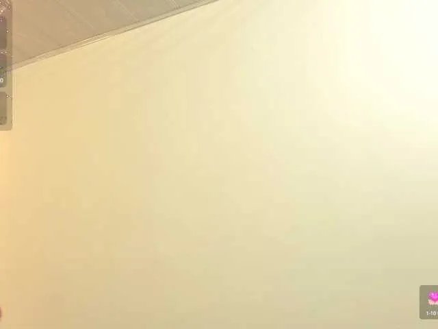 ZURY-TAY on BongaCams