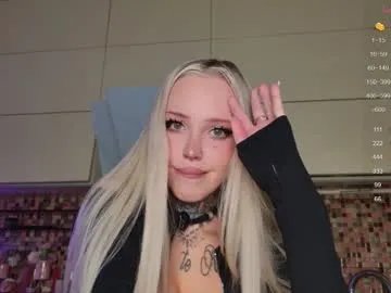 2badforyou on Chaturbate