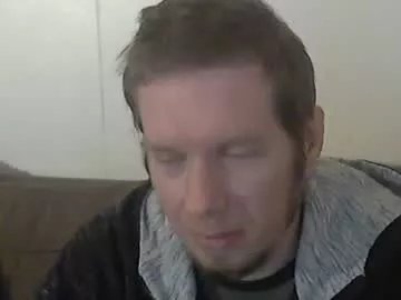 2small4you83 on Chaturbate