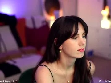 Freechat _blackbee_ on Chaturbate