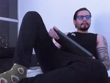 _elon_coxx_ on Chaturbate