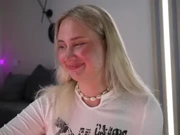 _kateline_ on Chaturbate