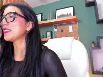 _kiramoon__ on Chaturbate