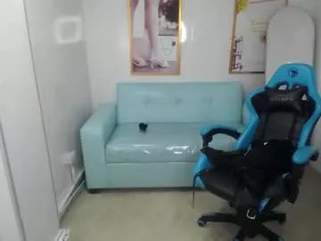 _wendy_b on Chaturbate