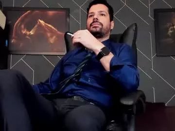 aaronbomer on Chaturbate