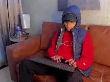acidmilo on Chaturbate