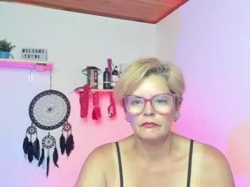 adeellee_ on Chaturbate