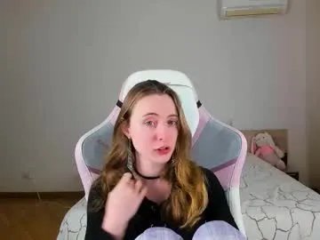 Freechat adelina_cowell on Chaturbate