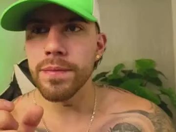 ades_lowe on Chaturbate