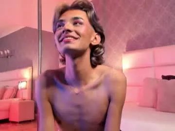 adonisaster on Chaturbate