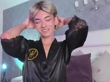 adonisaster on Chaturbate