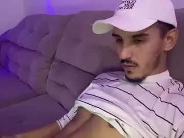 aelucius on Chaturbate