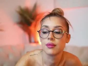 aileenaxa on Chaturbate