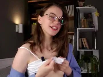 aislyfarran on Chaturbate