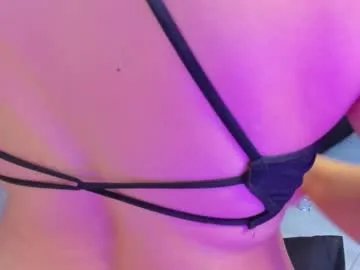 alahia_dangelo_ on Chaturbate