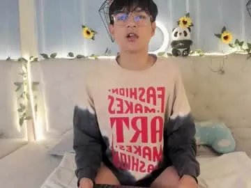 ale_aurarashi on Chaturbate