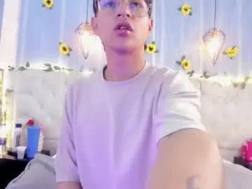 ale_aurarashi on Chaturbate