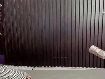 aleja__slav3 on Chaturbate