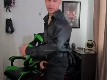 alejandrojf_00 on Chaturbate