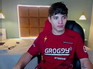 alejootwink on Chaturbate