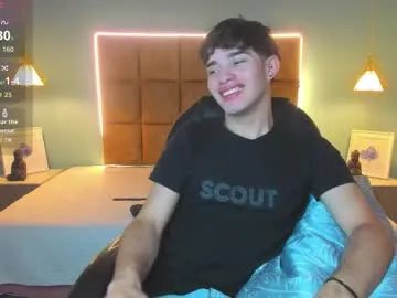 alejootwink on Chaturbate