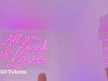 aleksandra_miller on Chaturbate