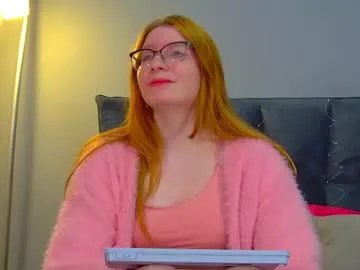 aliceallisons on Chaturbate