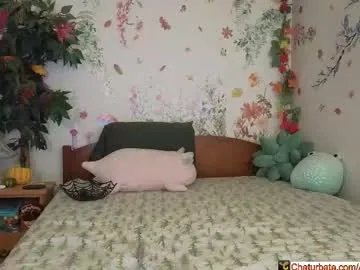 Freechat aliceriverscam on Chaturbate