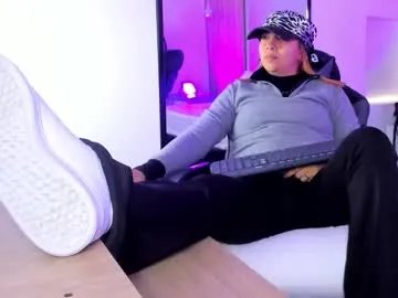 alma_fenix on Chaturbate