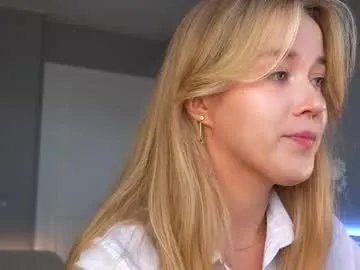 aluntick on Chaturbate