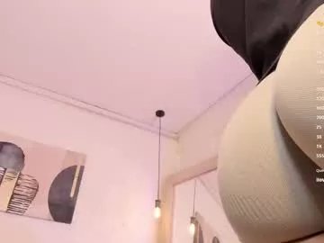 amatiista_12 on Chaturbate