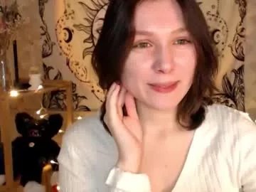 ameliahenderson on Chaturbate