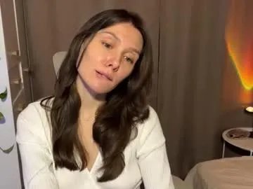 ameliahenderson on Chaturbate